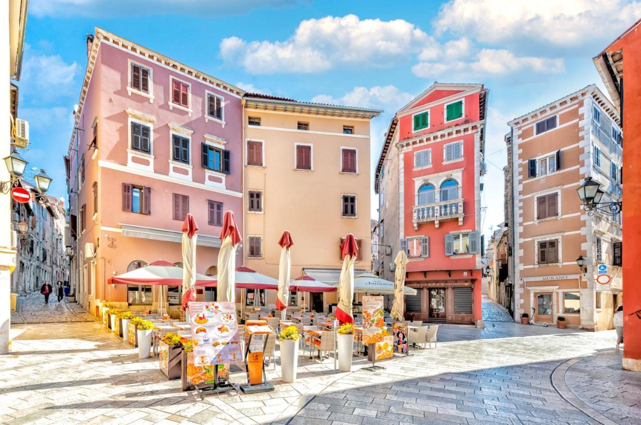 Apartment Sissy Rovinj Zewnętrze zdjęcie